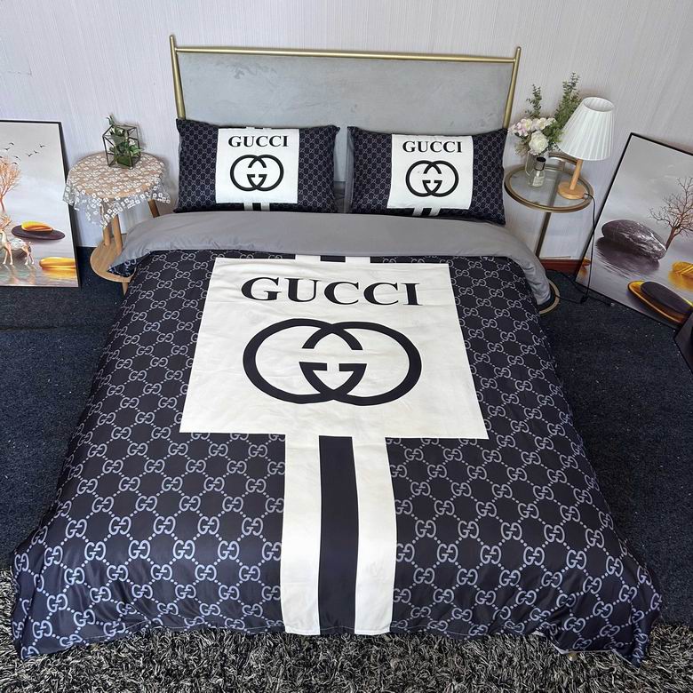 Gucci 2.0x2.3m 20